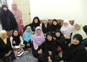 Wanita NGO Islam Filipina Lawat IKRAM