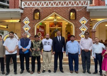 Hosted a dinner for 2 visiting groups