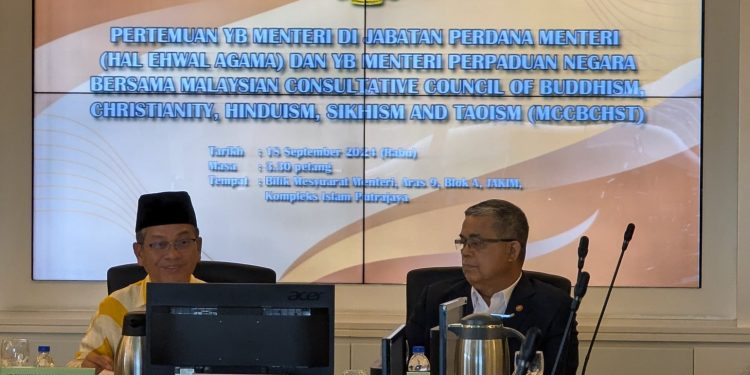 Kerfuffle over placement of Jakim officers resolved